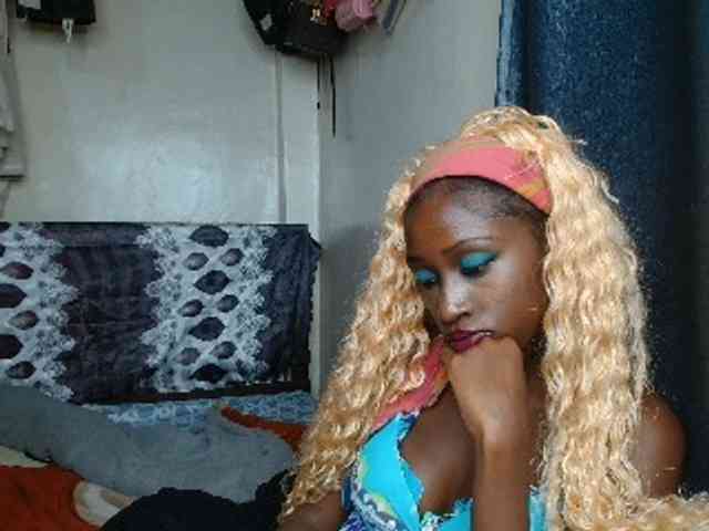 Boughie-birdy webcam