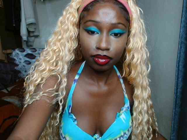 Boughie-birdy webcam