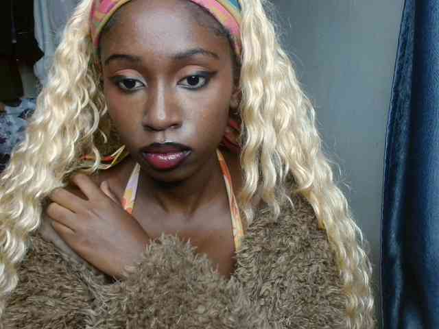 Boughie-birdy - Girl 