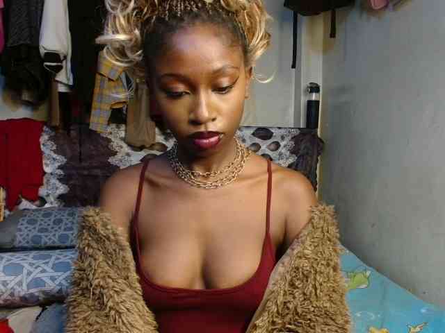 Boughie-birdy webcam