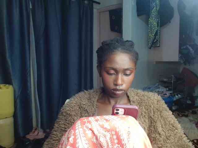 Boughie-birdy webcam