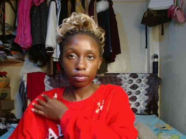 Boughie-birdy webcam