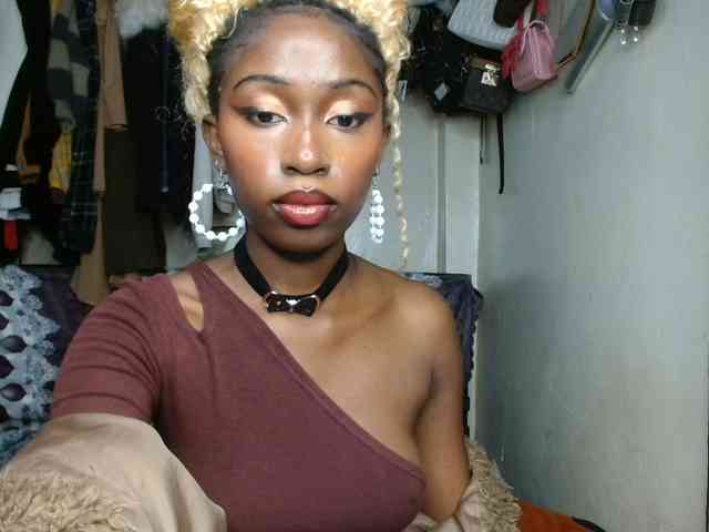 Boughie-birdy webcam