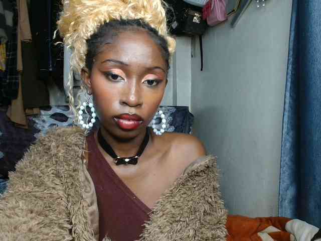 Boughie-birdy webcam
