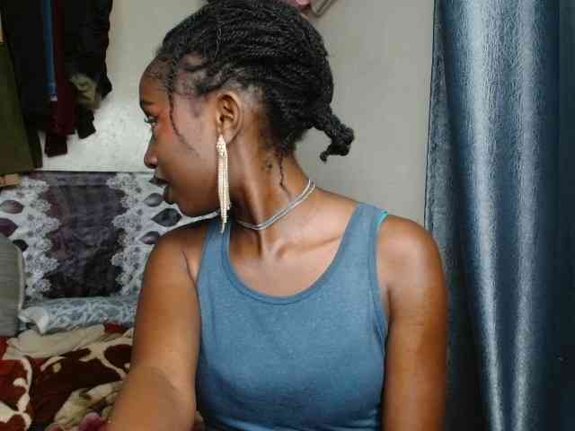 Boughie-birdy webcam