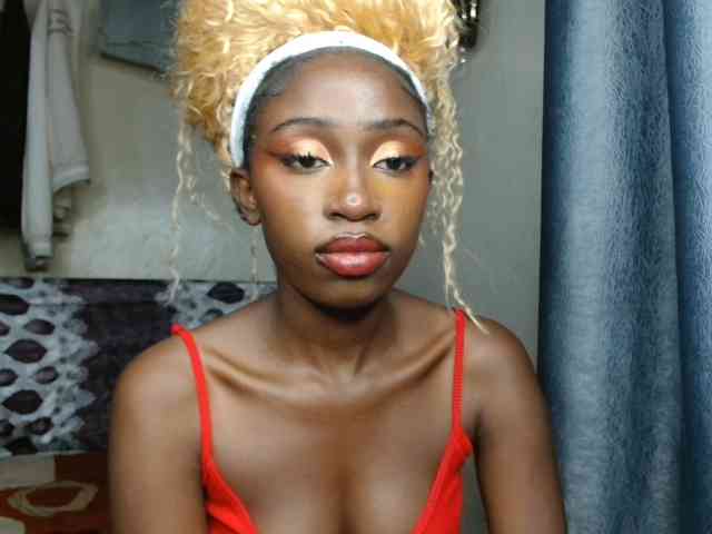 Boughie-birdy webcam