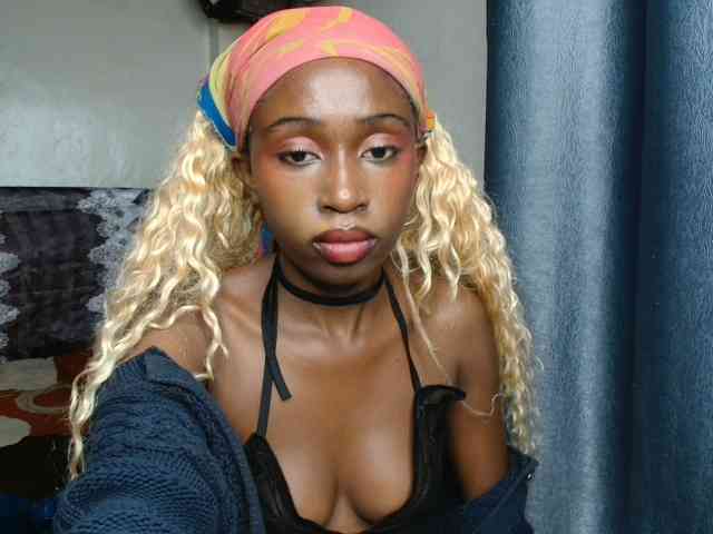 Boughie-birdy webcam
