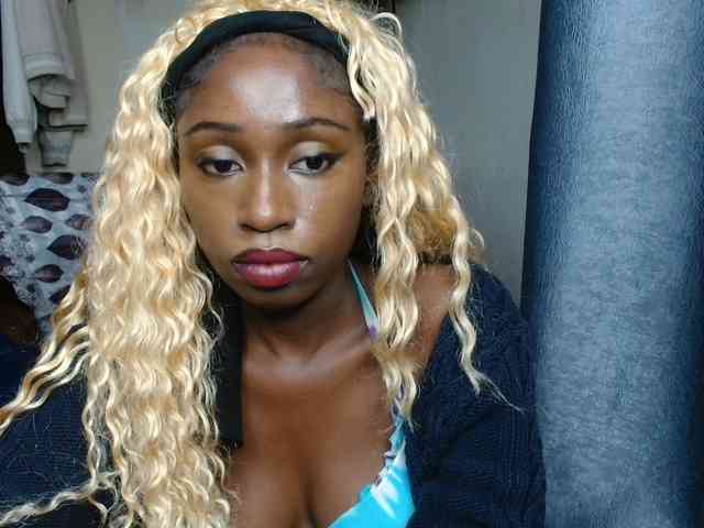Boughie-birdy webcam