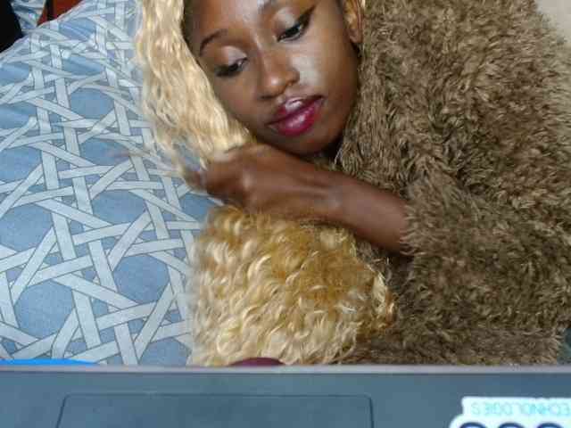 Boughie-birdy webcam