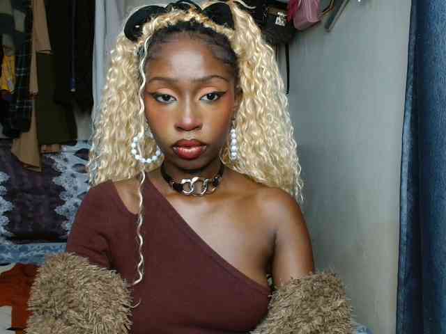 Boughie-birdy webcam