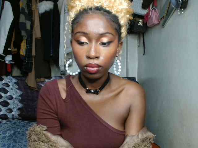Boughie-birdy webcam