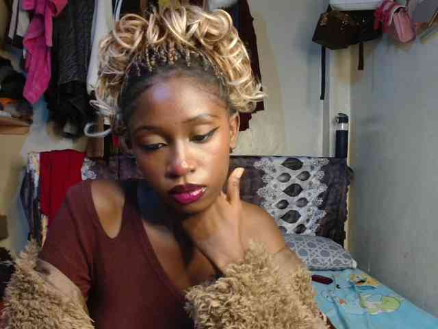 Boughie-birdy webcam