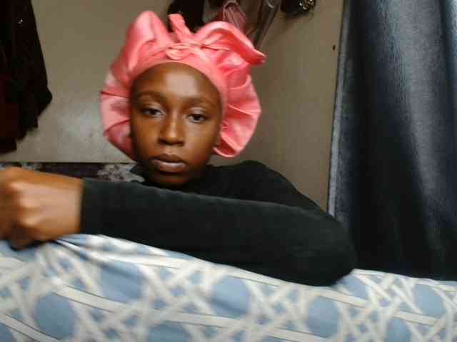 Boughie-birdy webcam