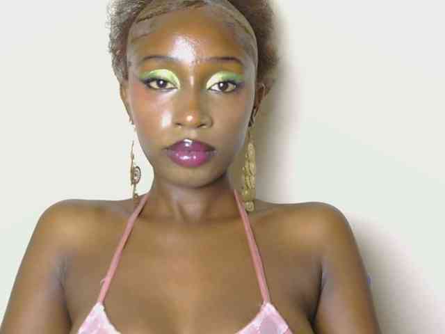 Model: Boughie-birdy