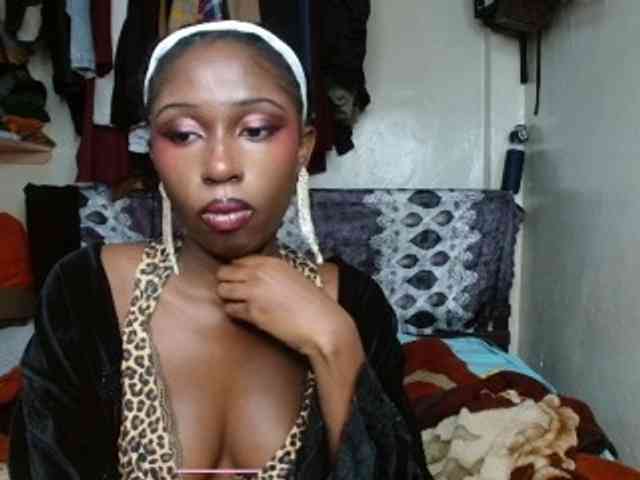Model: Boughie-birdy