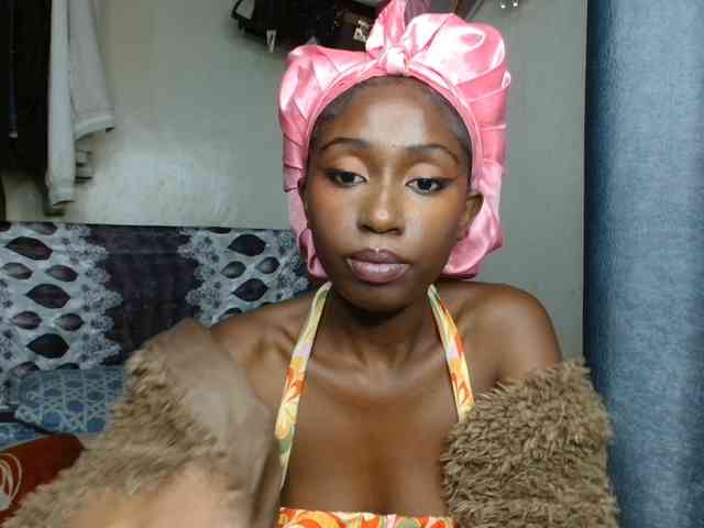 Boughie-birdy webcam