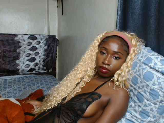 Boughie-birdy webcam