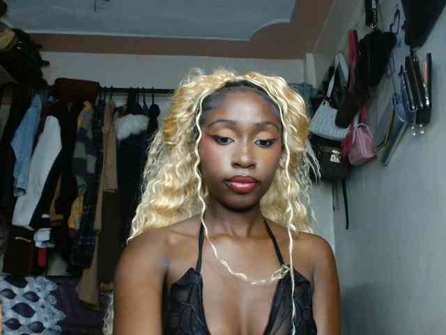 Boughie-birdy webcam