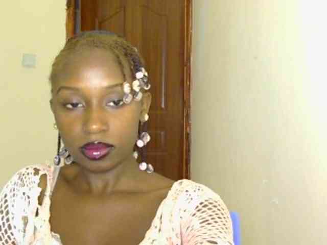 Boughie-birdy webcam
