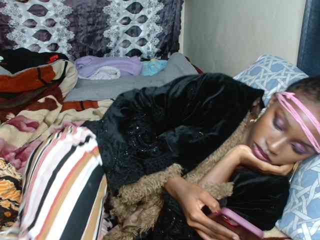 Boughie-birdy webcam