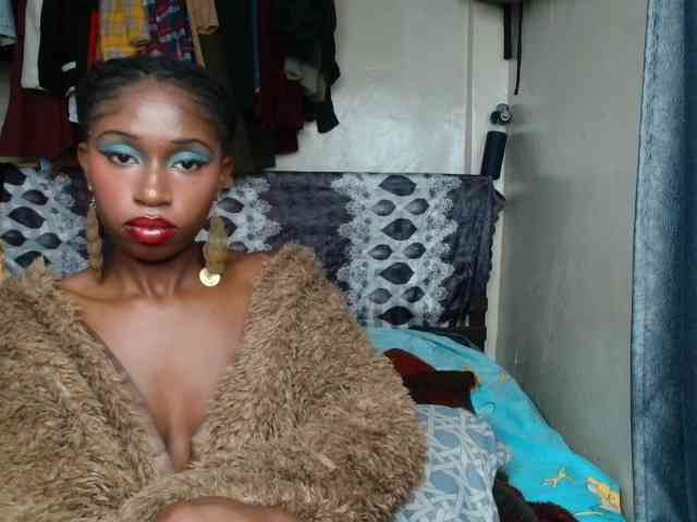 Boughie-birdy webcam