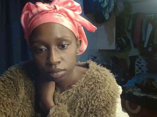 Boughie-birdy webcam