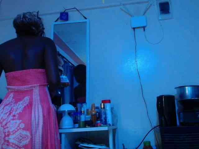 Boughie-birdy webcam