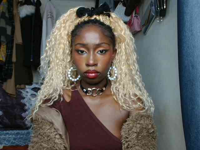 Boughie-birdy webcam