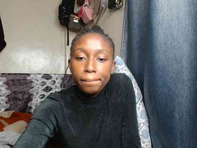 Boughie-birdy webcam