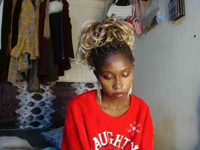 Boughie-birdy webcam
