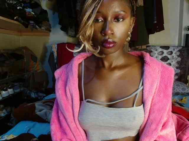 Boughie-birdy webcam