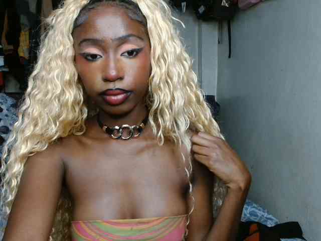 Boughie-birdy webcam