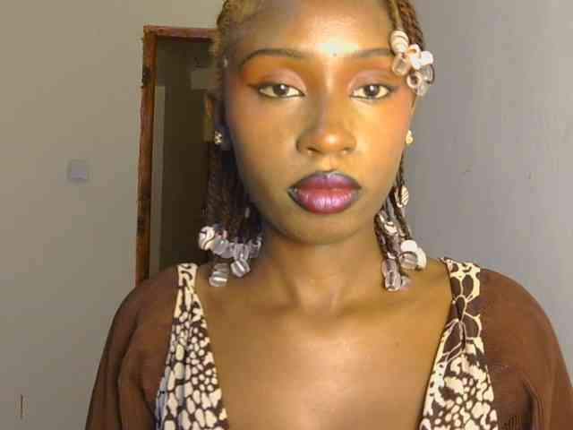 Model: Boughie-birdy