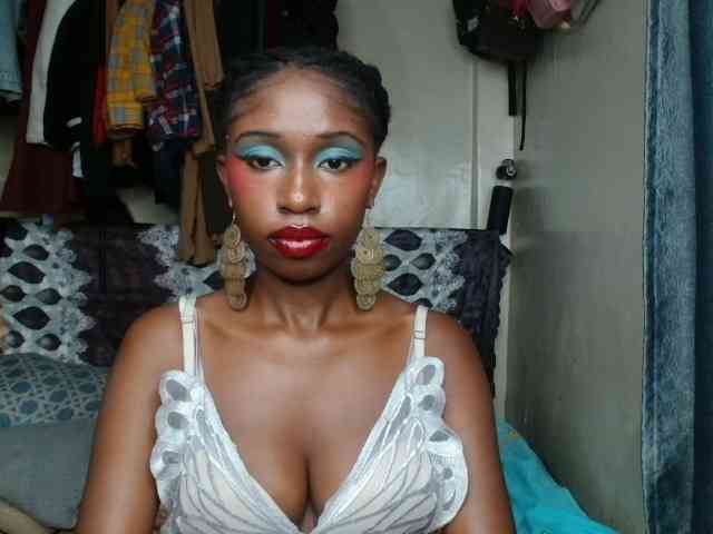 Boughie-birdy webcam