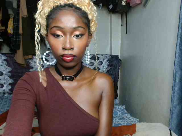 Boughie-birdy webcam