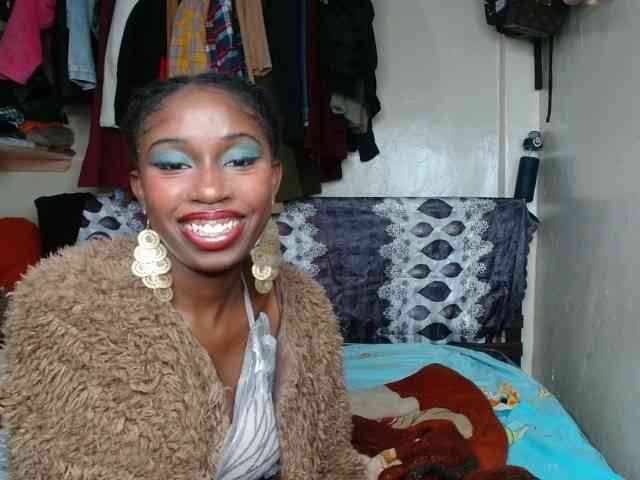 Boughie-birdy webcam