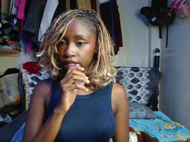 Boughie-birdy webcam