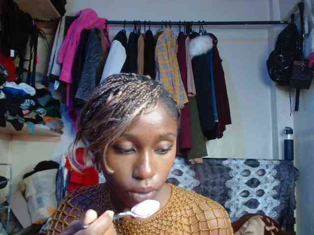 Boughie-birdy webcam