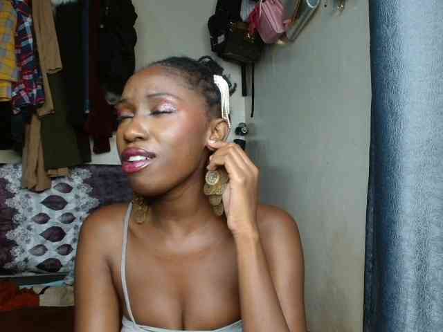 Boughie-birdy webcam