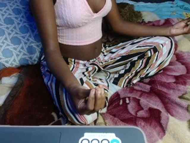Boughie-birdy webcam