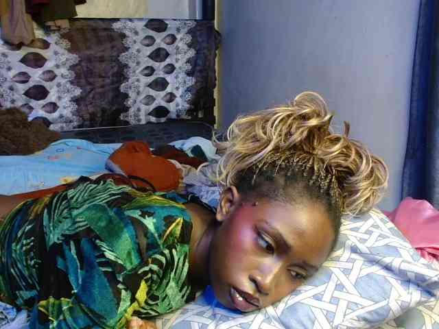Boughie-birdy webcam