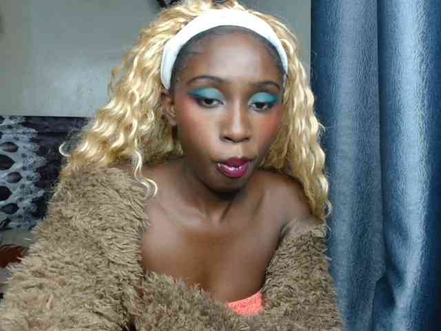 Boughie-birdy webcam
