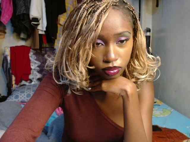 Boughie-birdy webcam