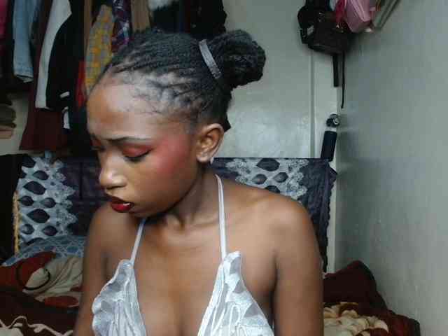 Boughie-birdy webcam