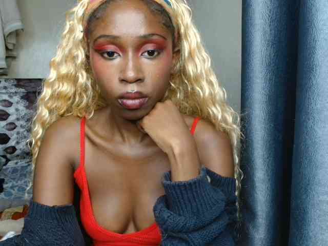 Boughie-birdy webcam