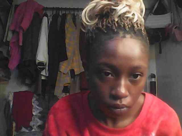 Boughie-birdy webcam