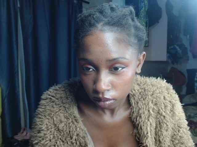 Boughie-birdy webcam