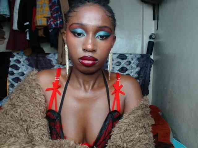 Boughie-birdy webcam