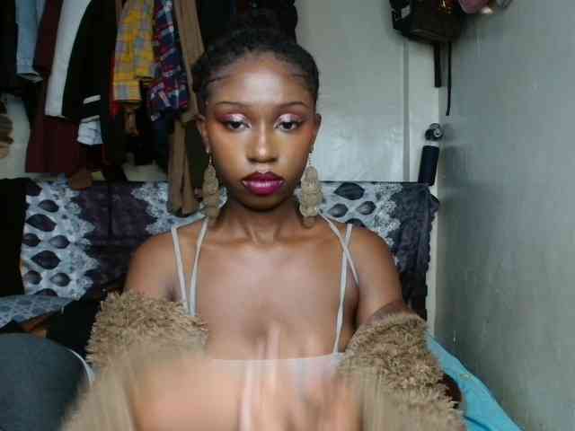 Boughie-birdy webcam