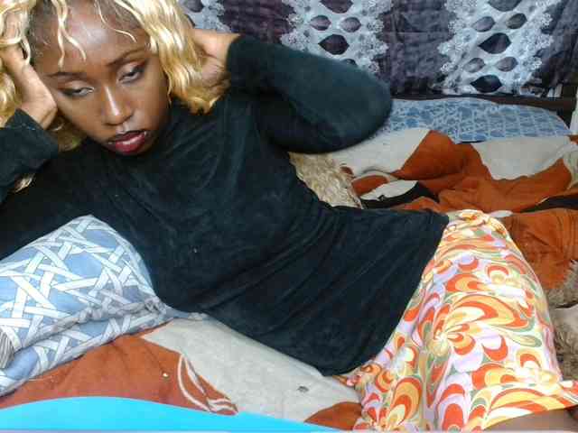 Boughie-birdy webcam